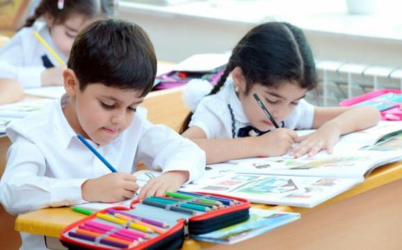 Dərslərin başlama vaxtının dəyişdirilməsi müzakirə oluna bilər