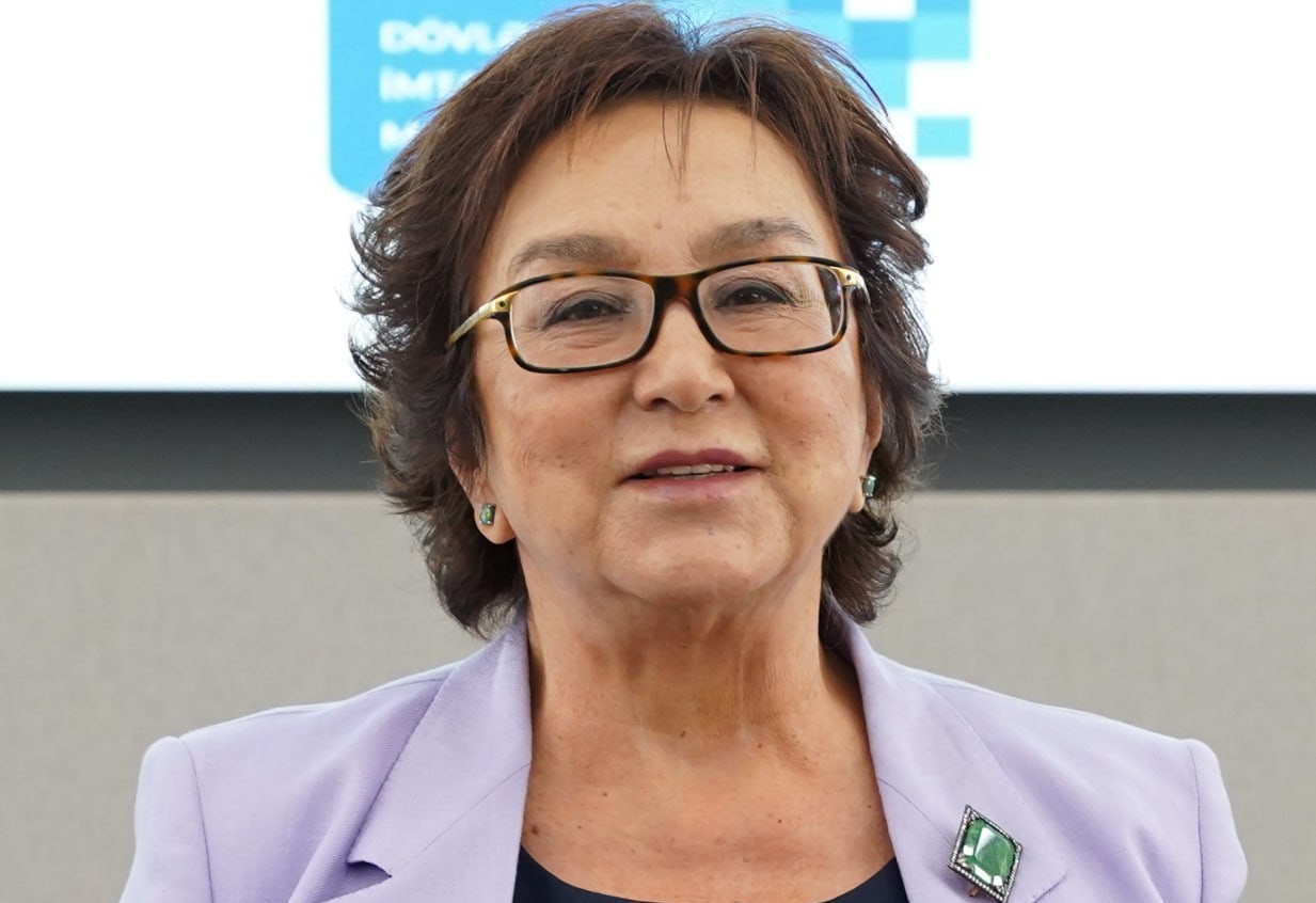Məleykə Abbaszadədən Bilik günü MESAJI