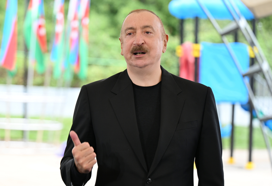 Köçkün həyatı yaşamış insanlar ən gözəl şəraitə layiqdirlər