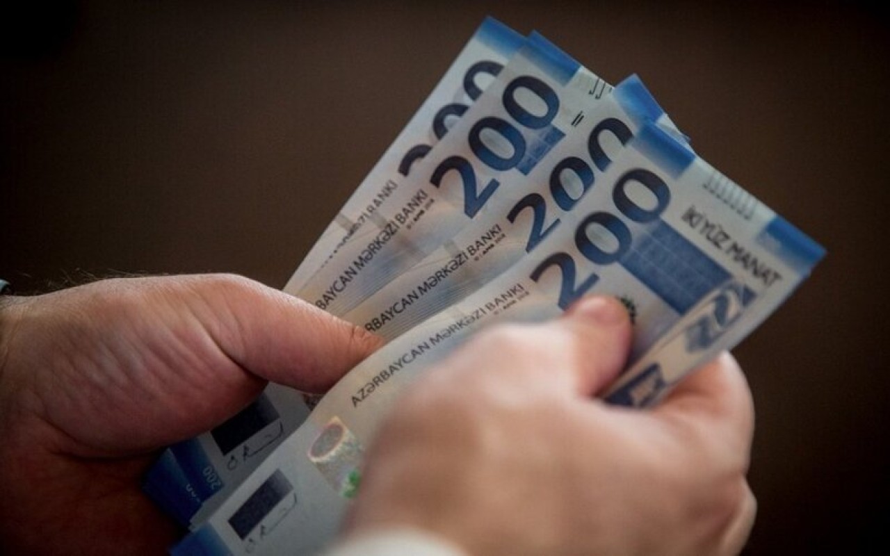 Azərbaycanda bu şəxslərə 2600 manat veriləcək