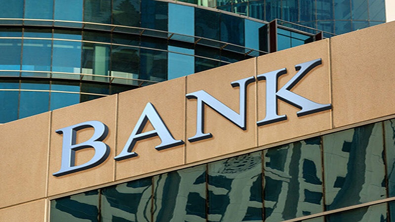 Azərbaycanda bank müflisləşmələri gözlənilir? - EKSPERT
