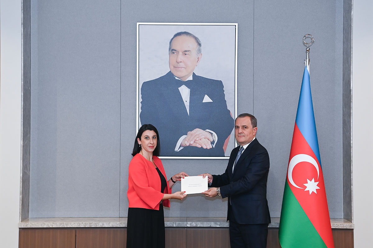 Fransanın yeni səfiri Bakıda