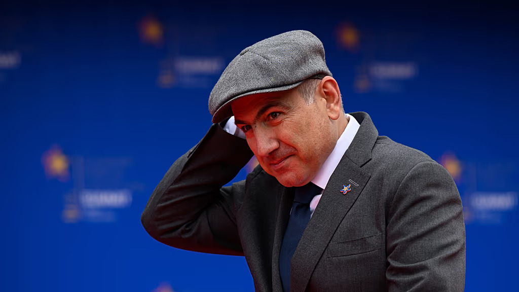 Paşinyan 4-cü Ermənistan Respublikasını elan etdi: referendum anonsu verdi