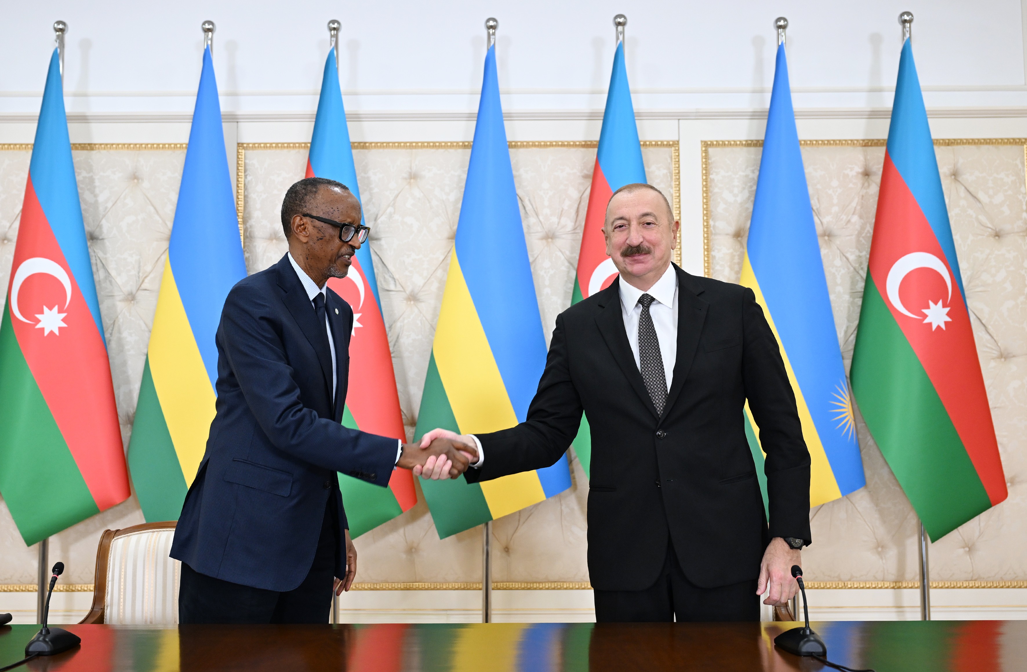 Ruanda Prezidentinin səfəri - Dünyaya verilən mesaj
