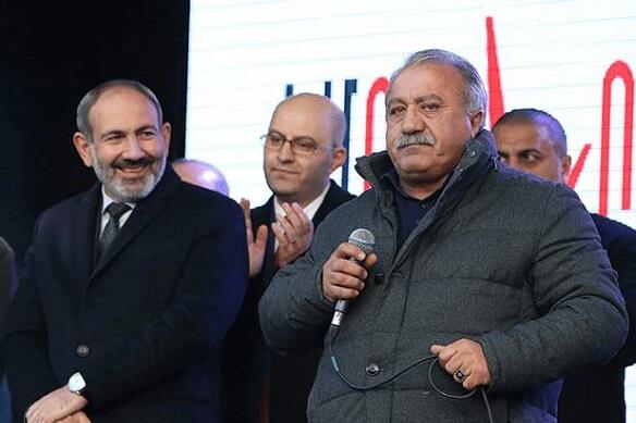 Paşinyan “Yerkrapa” döyüşçülərinin rəhbərini “vurdu”