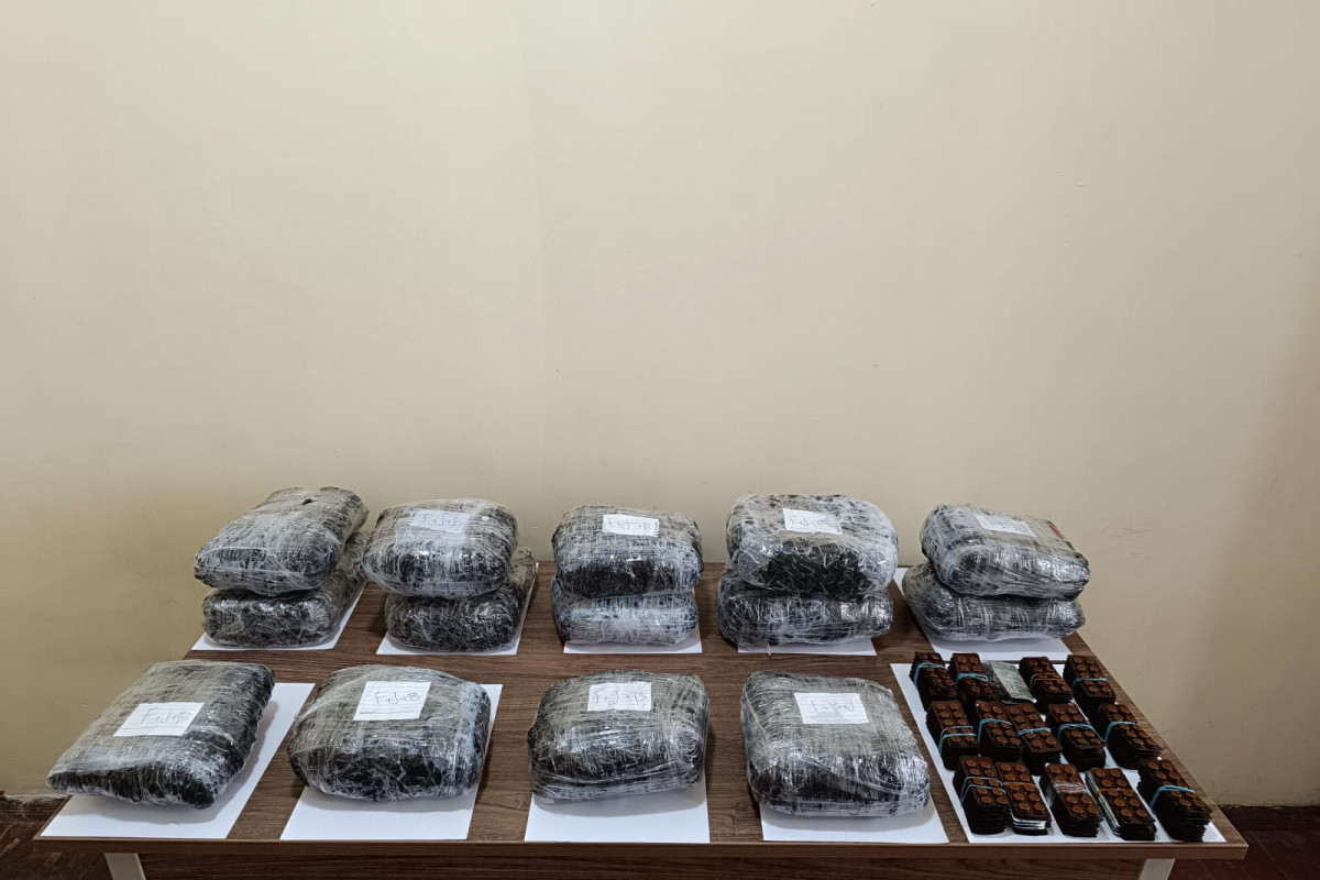 İrandan Azərbaycana 15 kiloqram narkotikin keçirilməsinin qarşısı alındı