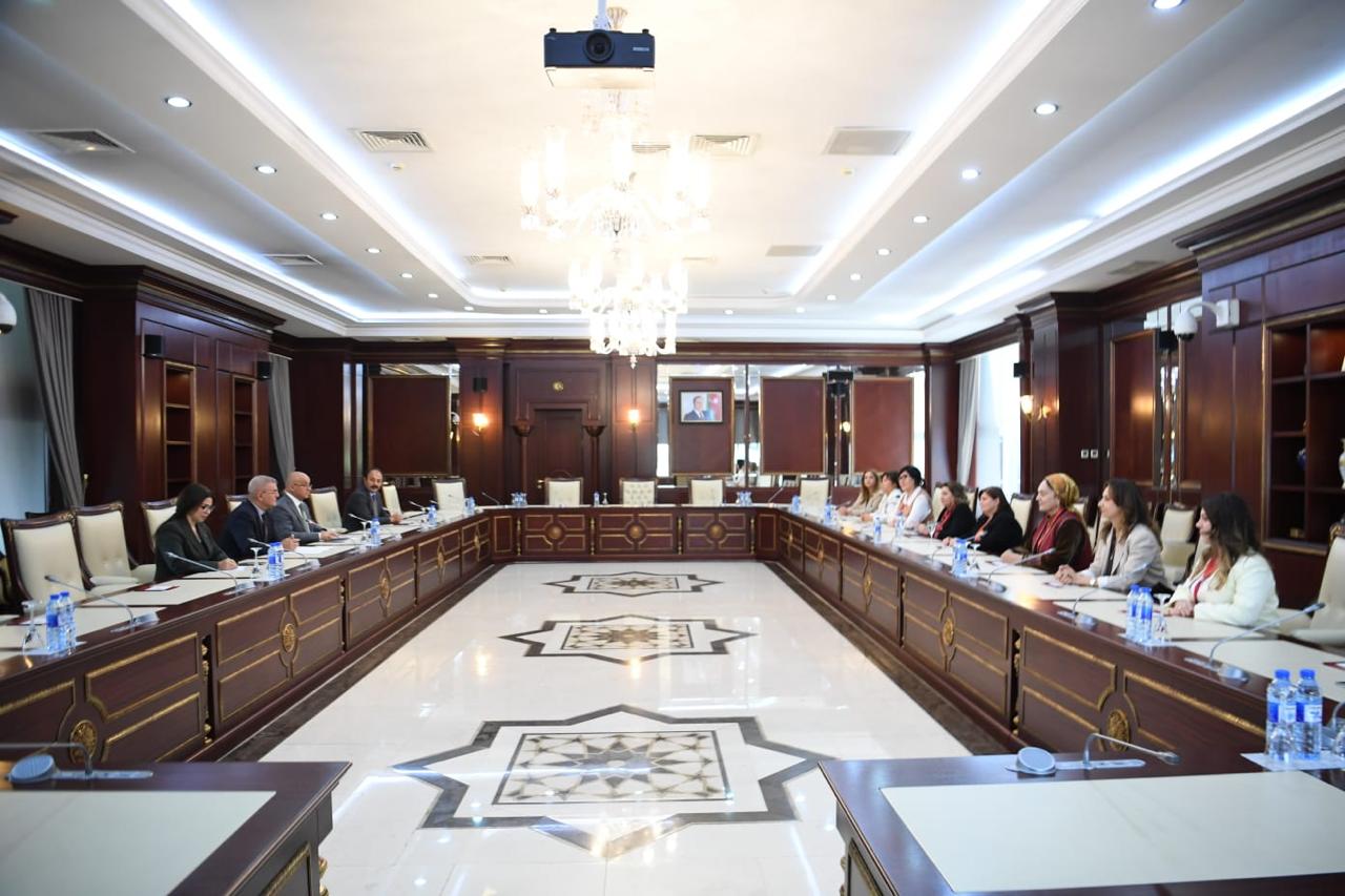 Türksoylu ölkələrin nümayəndələri Milli Məclisdə - FOTO