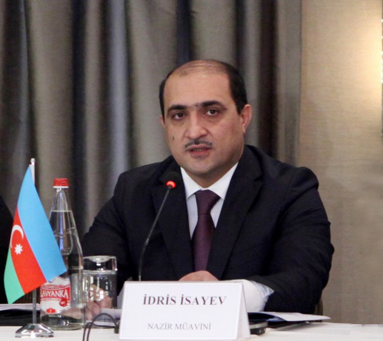 Nazir müavini: Azərbaycanda savadlılıq 100%-ə yaxındır 