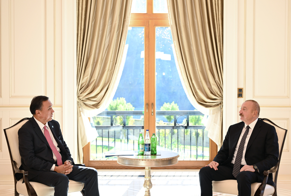 Prezident TDT-nin Baş katibini qəbul edib