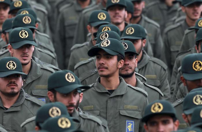 SEPAH qərargahına silahlı hücum - Ölən və yaralananlar var