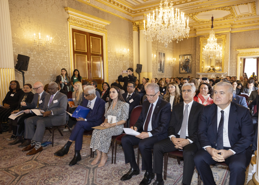 Leyla Əliyeva Londonda yüksəksəviyyəli iqlim dialoqunda iştirak etdi