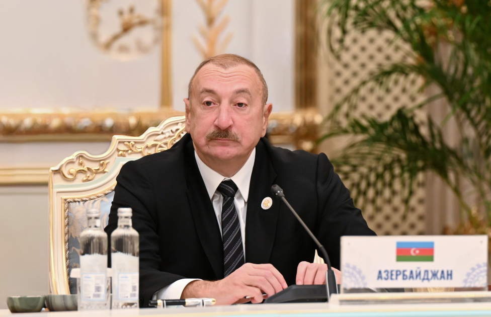 İlham Əliyev MDB Dövlət Başçıları Şurasının məhdud tərkibdə iclasında çıxış etdi
