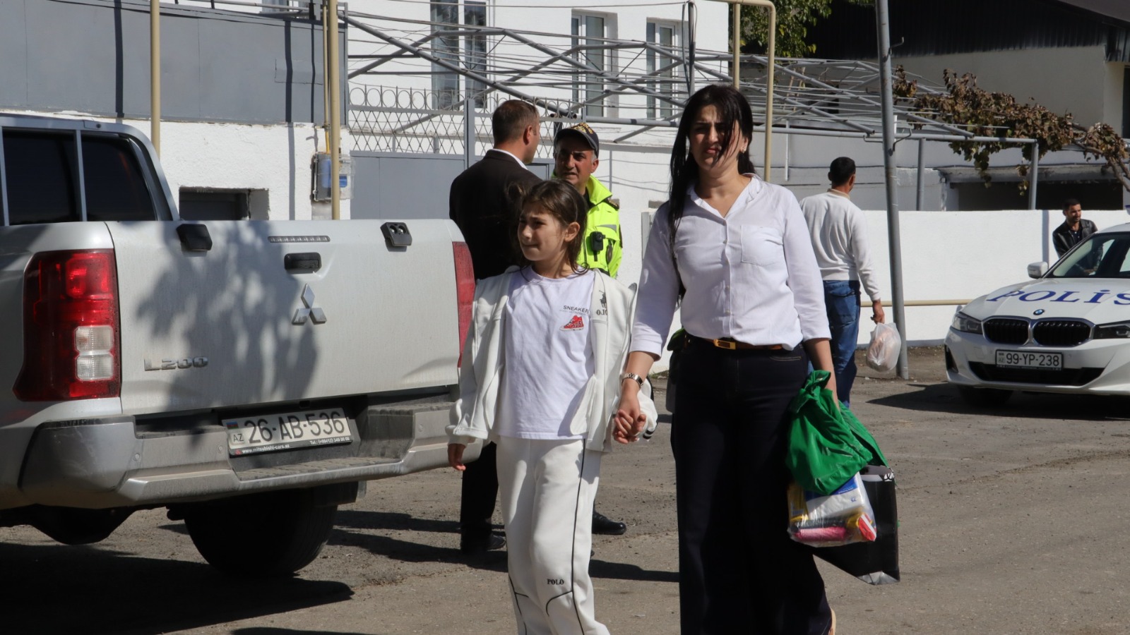 Xocalının daha iki kəndinə növbəti köç oldu - FOTO