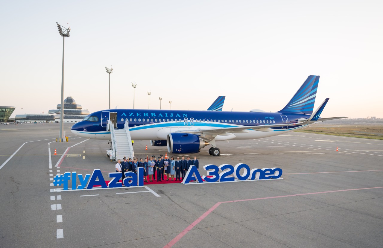 AZAL-ın ikinci yeni "Airbus A320neo" təyyarəsi Bakıda - FOTO