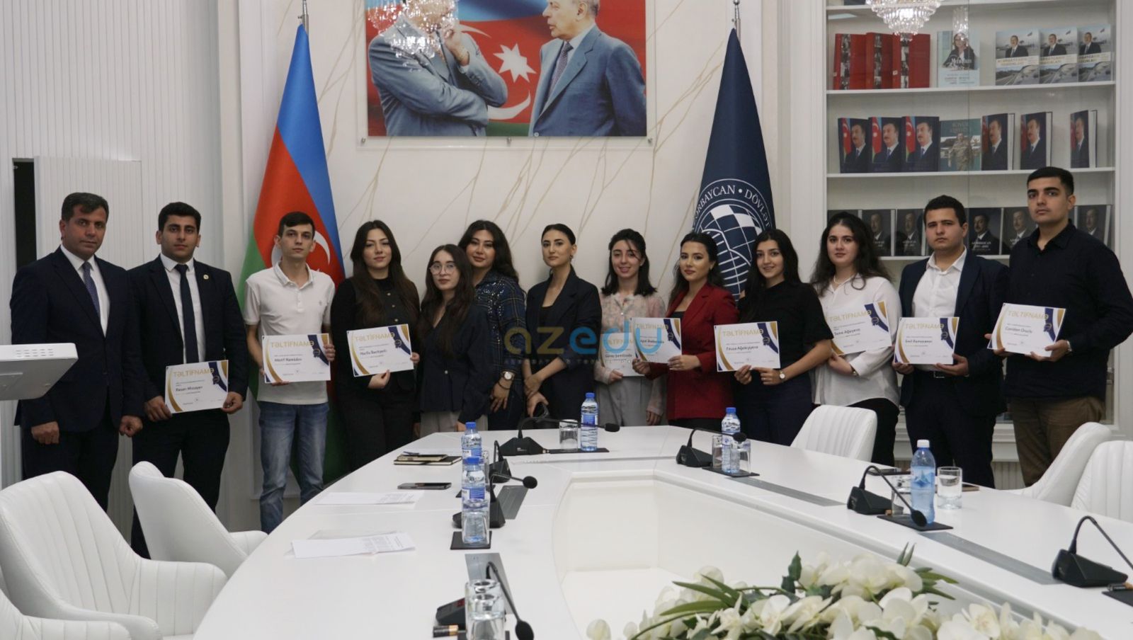 UNEC-in "Brend tələbə"ləri mükafatlandırılıdı - FOTO