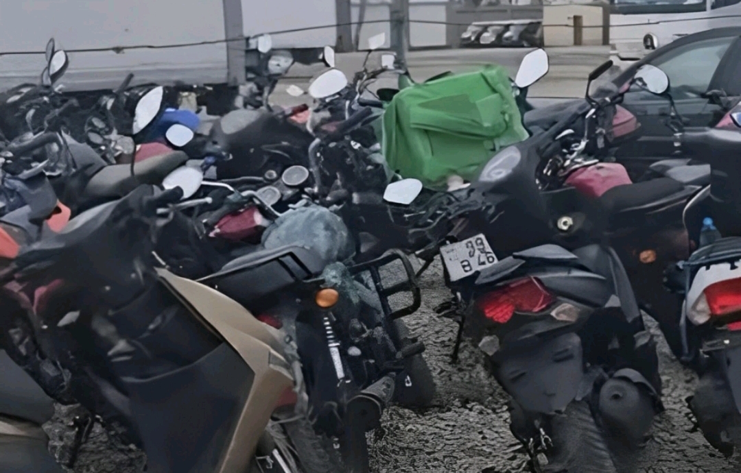 Moped istifadəsi üçün sürücülük vəsiqəsi TƏLƏB OLUNACAQ