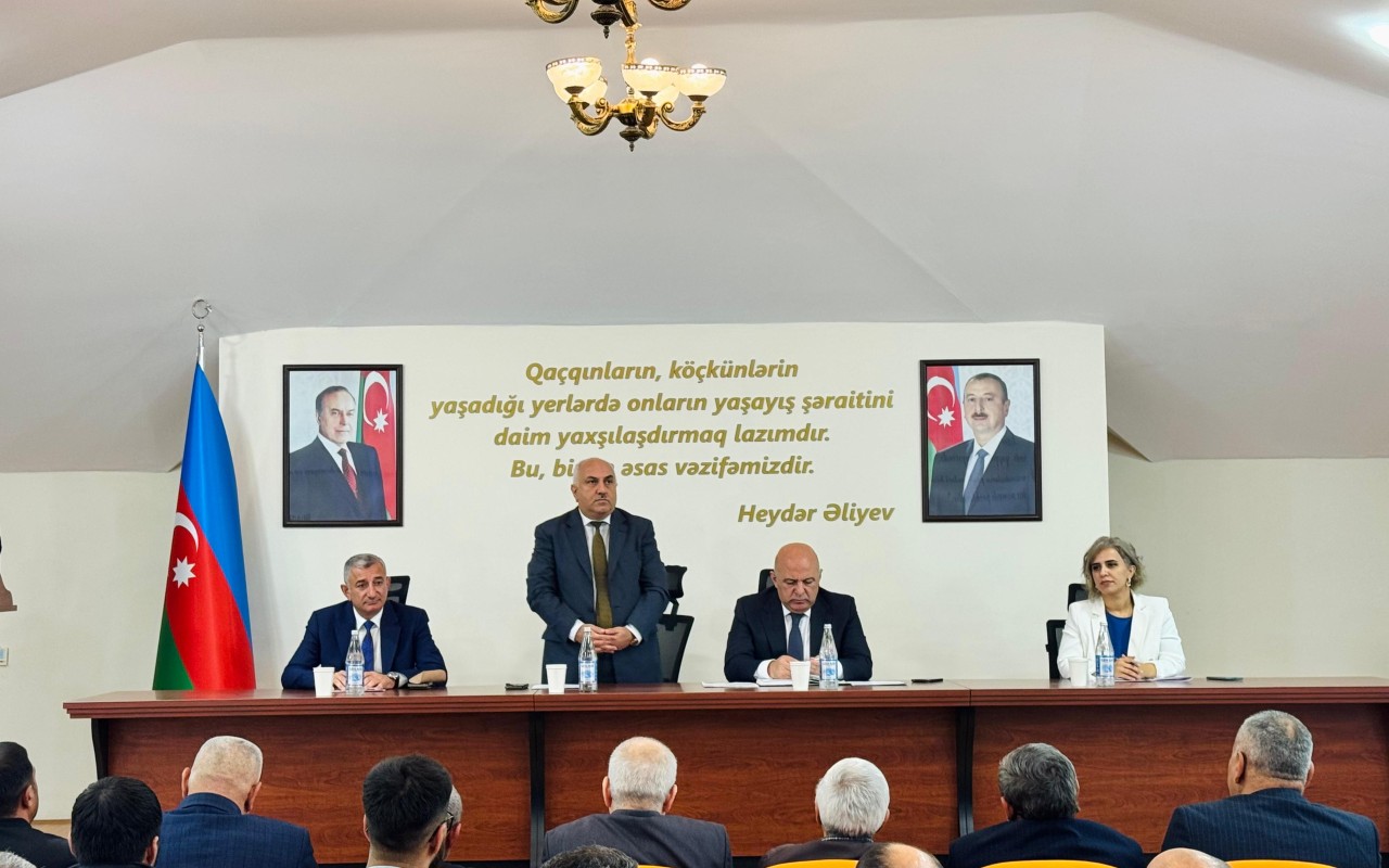 Keçmiş məcburi köçkünlər mina təhlükəsi ilə bağlı maarifləndirilib - FOTOLAR
