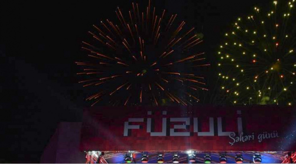 Füzuli Şəhəri Günü atəşfəşanlıq