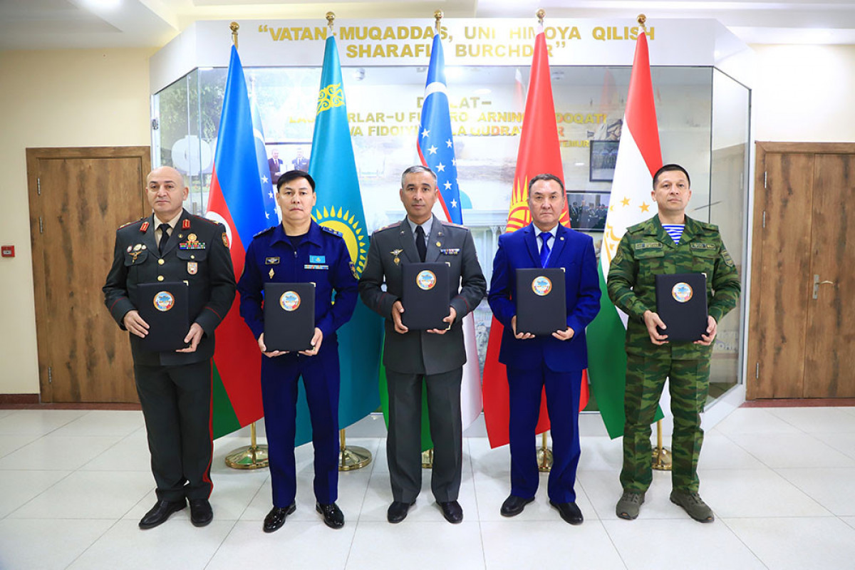 Azərbaycanla Özbəkistan ali hərbi təhsil müəssisələri arasında memorandum imzalandı