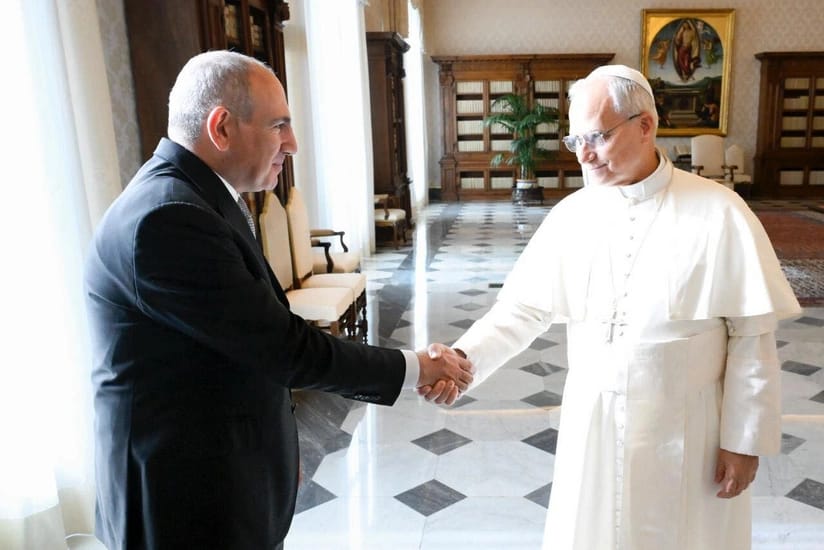 Paşinyan Roma Papası ilə Azərbaycanla sülhü müzakirə etdi