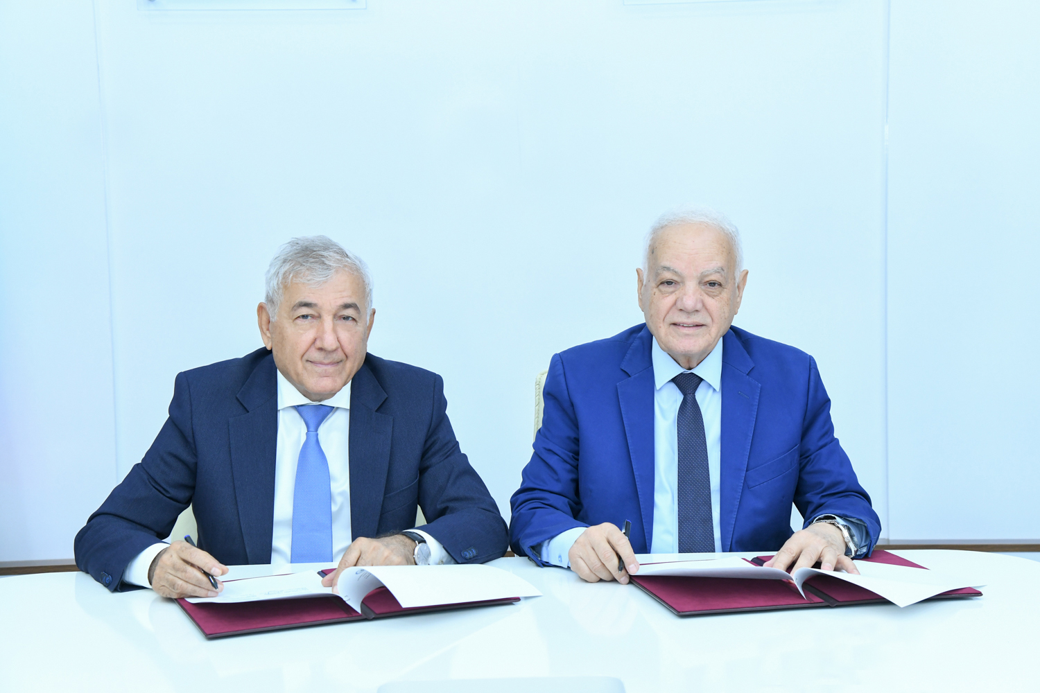 BMU ilə Elmi-Tədqiqat Tibbi Profilaktika İnstitutu arasında memorandum imzalandı