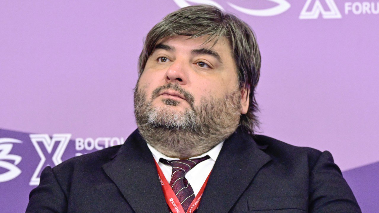 keçmiş sovet ölkələri ilə əlaqələri bu şəxs quracaq