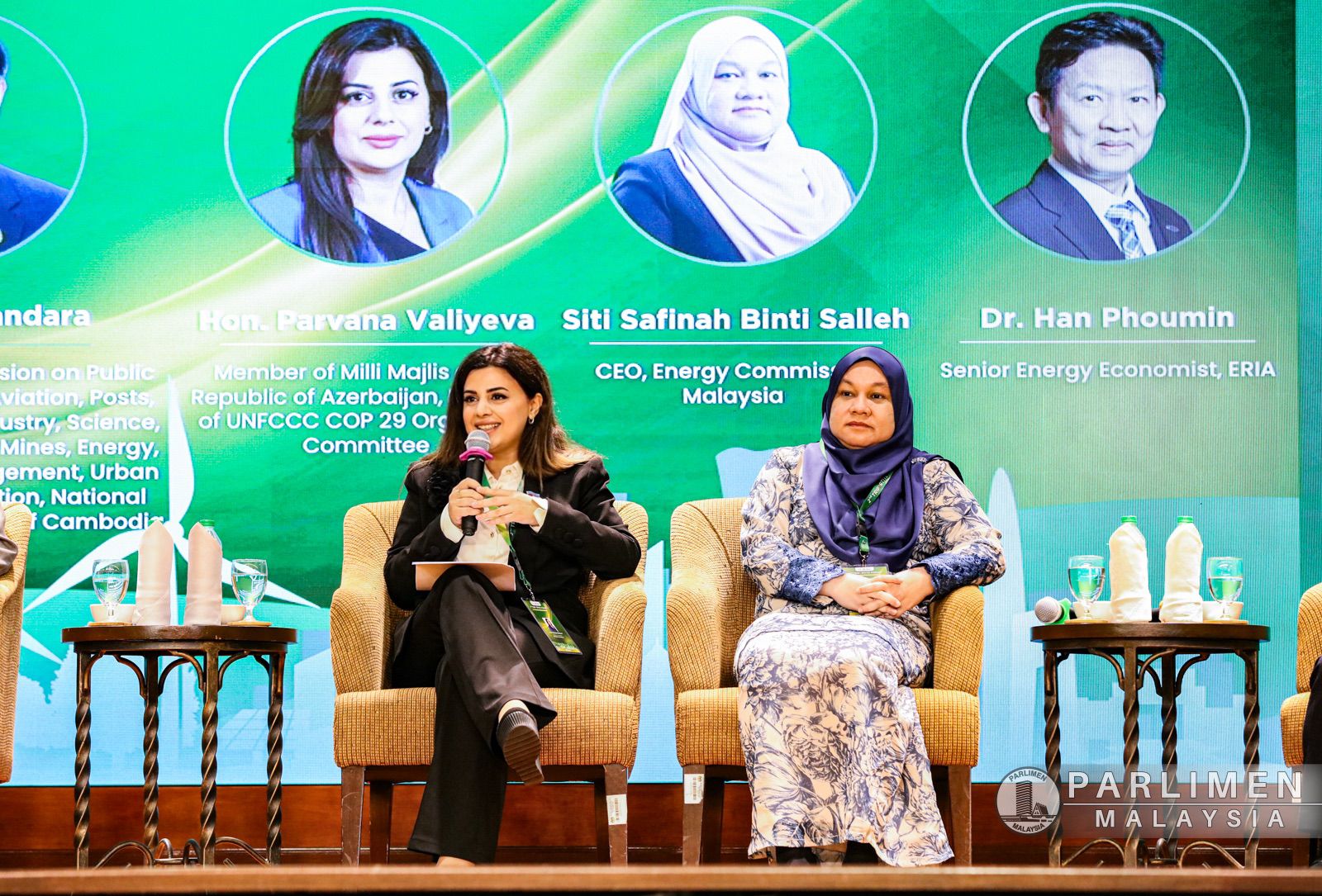 Deputat Malayziyada forumda İŞTİRAK EDİB