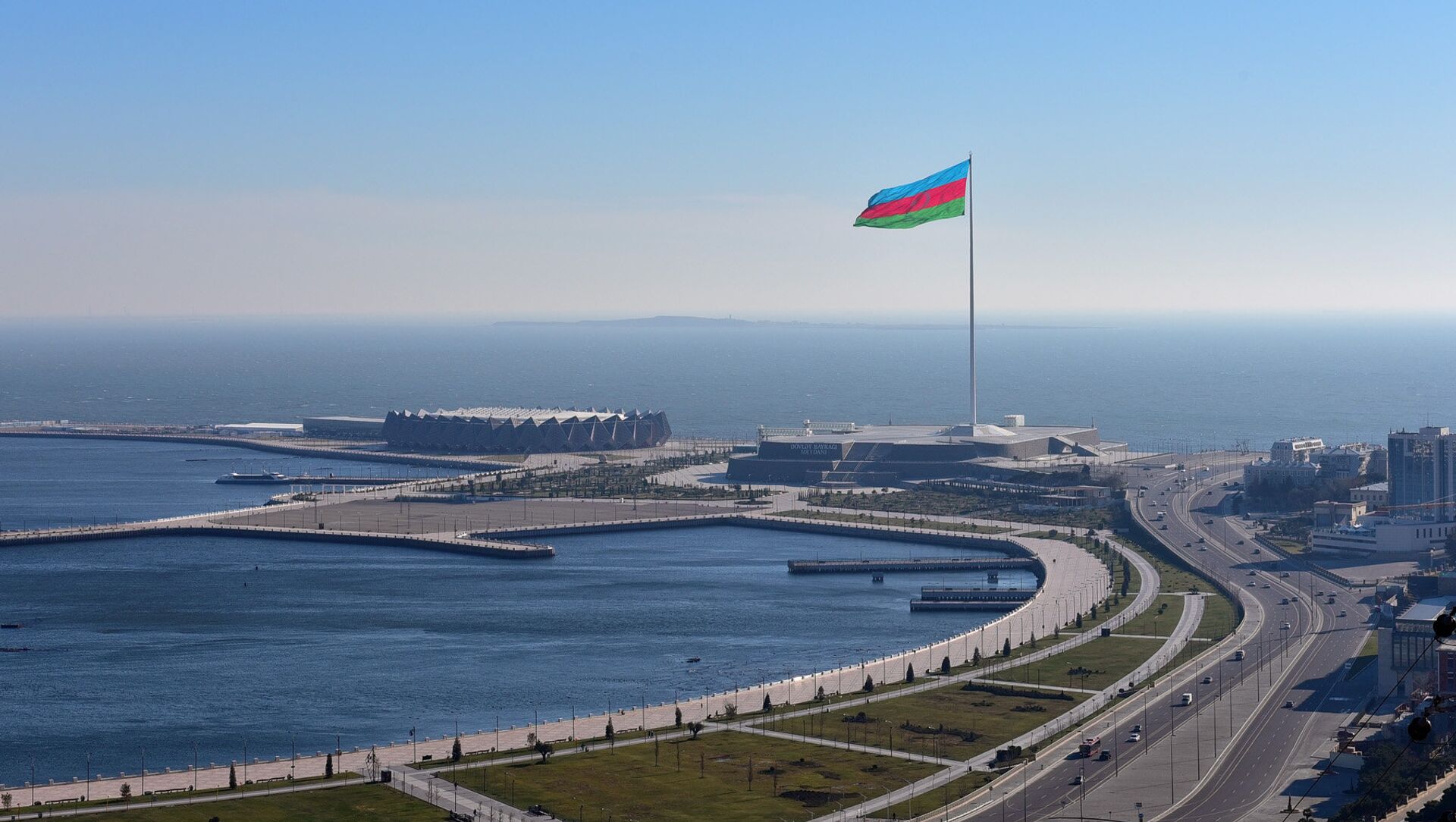 Rəsmi Bakı Panamanı təbrik etdi