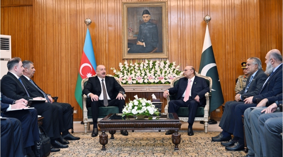 Pakistan Prezidenti İlham Əliyevi TƏBRİK ETDİ