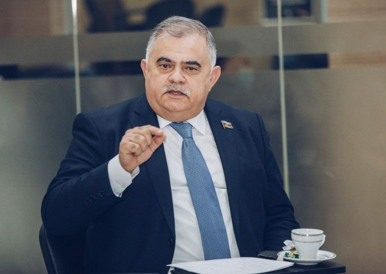 Komitə sədri Gürcüstana gedir