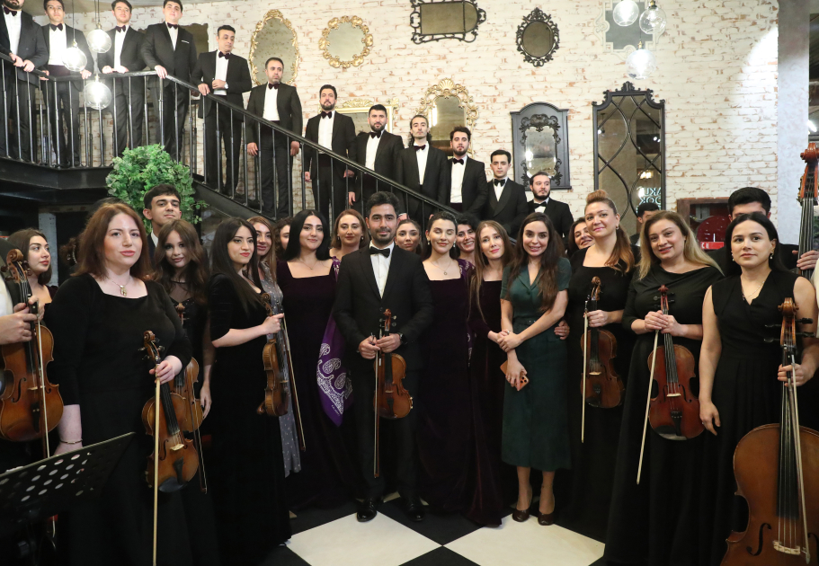 Bakı Kitab Mərkəzində “Zəfər sevinci” - FOTOLAR