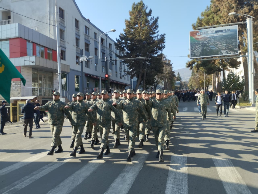 Xankəndidə hərbçilərin yürüşü keçirilir - FOTOLAR