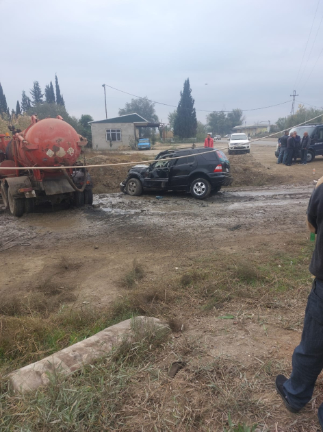 Salyanda “Kamaz”la “Mercedes” toqquşdu - Xəsarət alan var