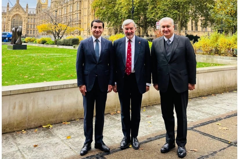 Hikmət Hacıyev Böyük Britaniyanın ticarət elçisi ilə görüşdü