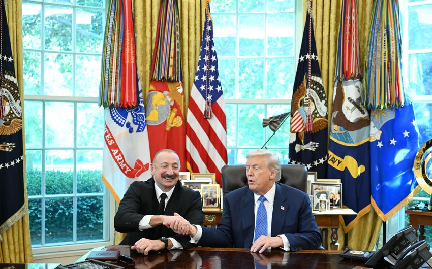 Trampla İlham Əliyev arasında maraqlı dialoq: “...niyə dayandınız?”