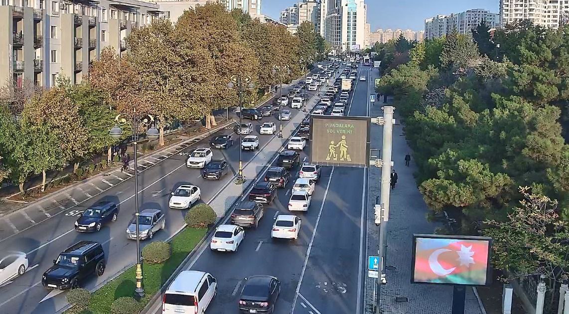 Hazırda tıxac olan yolların SİYAHISI