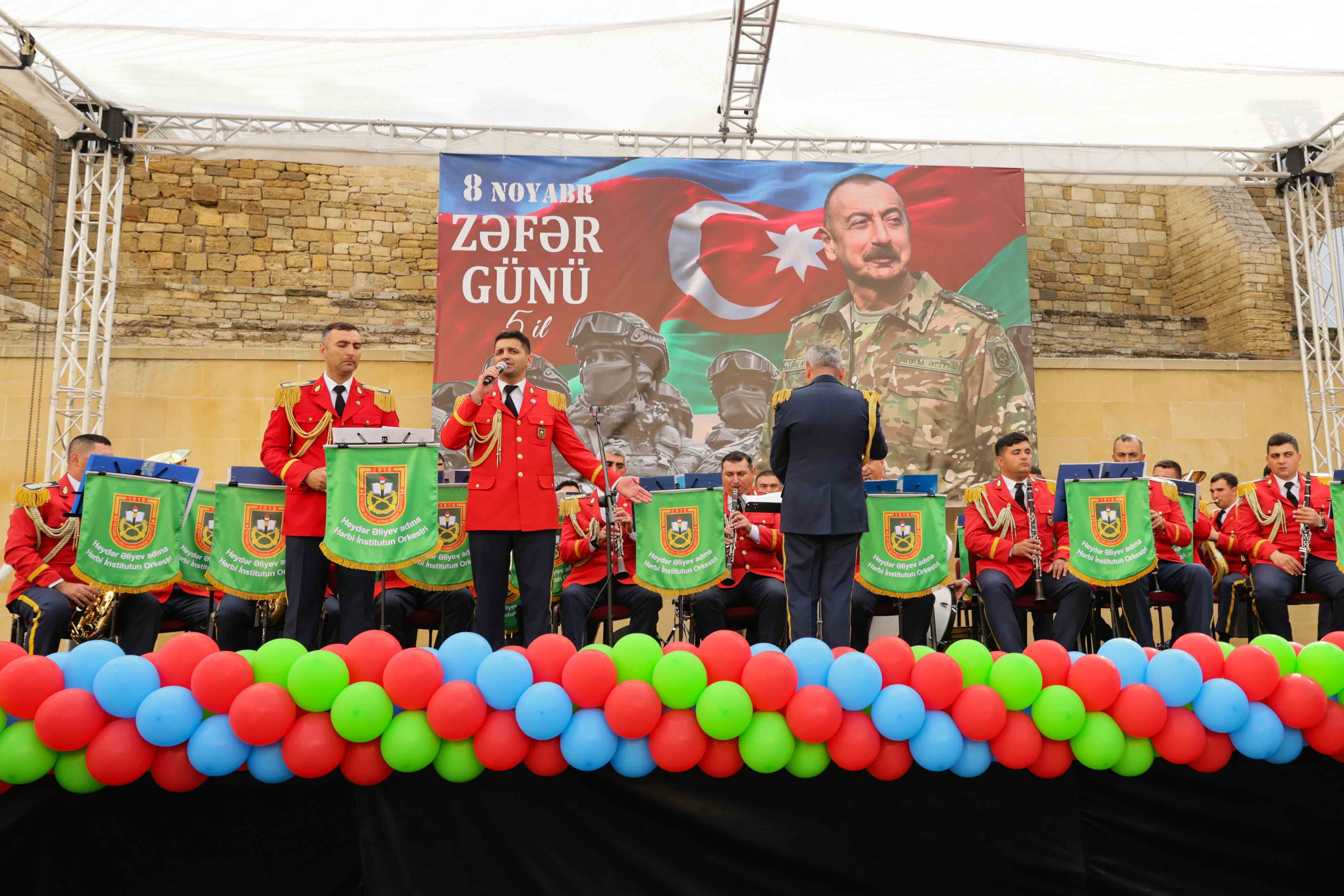 UNEC-də Zəfər Gününün 5 illiyi qeyd edilib - FOTO