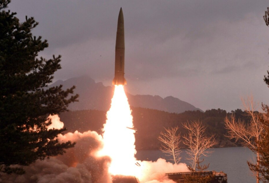 Şimali Koreya raket buraxdı