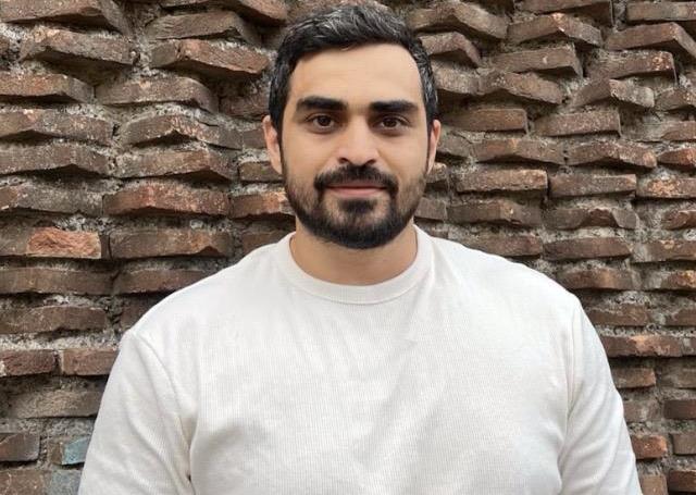 Xaricdəki gənc azərbaycanlı: “İT insanı öyrənməyə məcbur edir”