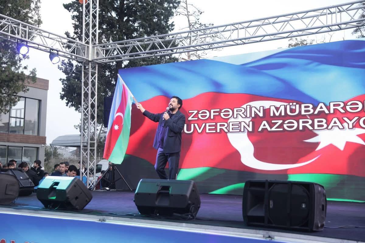 Zəfərin Mübarək, Suveren Azərbaycan!