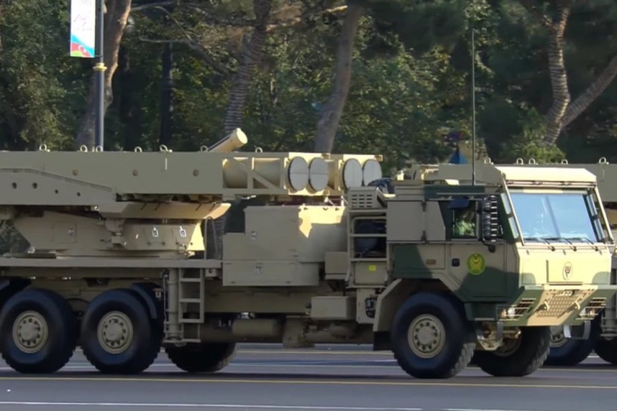 Düşməni qorxuya salan yeni raketimiz - FOTO