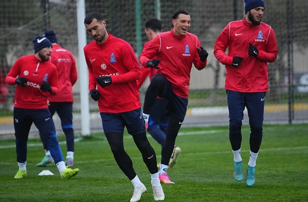 Millimizin İslandiya və Fransa ilə oyunlar üçün heyəti açıqlandı