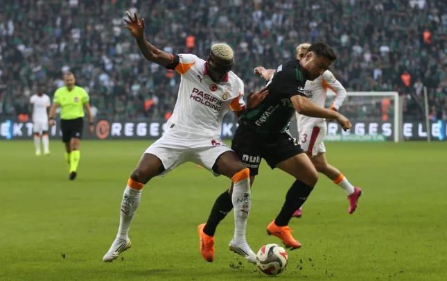 “Qalatasaray”dan şok məğlubiyyət - VİDEO