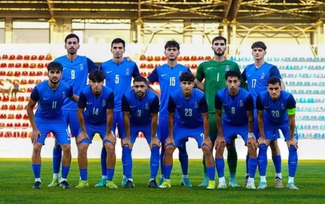 Milli komandanın heyəti elan olundu