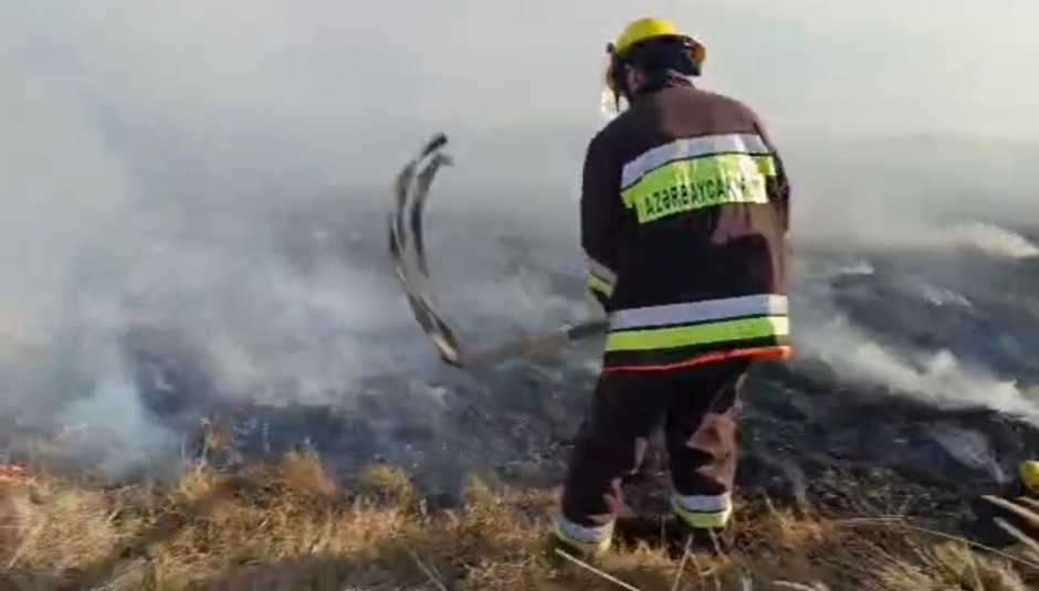 Gədəbəydə  güclü yanğın: hərbçilər də olaya cəlb olundu - VİDEO