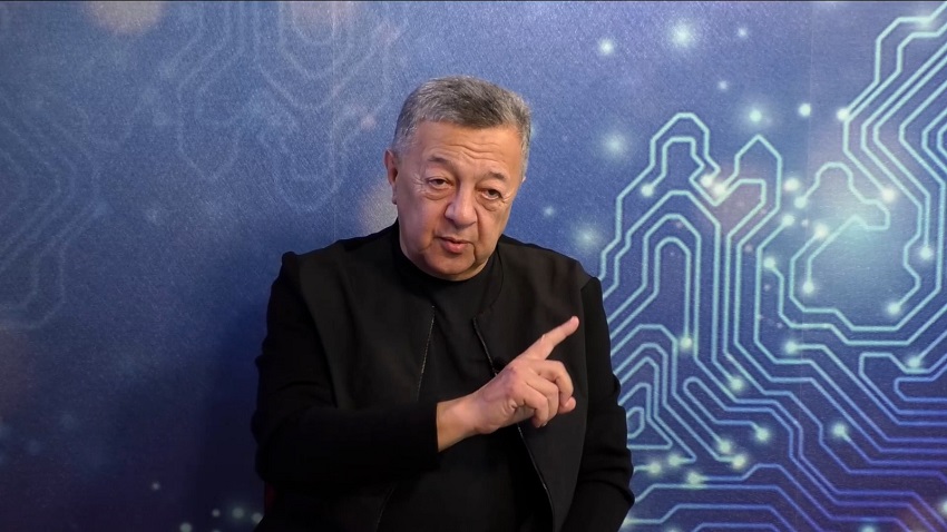 Elçin Şıxlı müavinin ölümündən yazdı: 20 il bir yerdə çalışdıq...