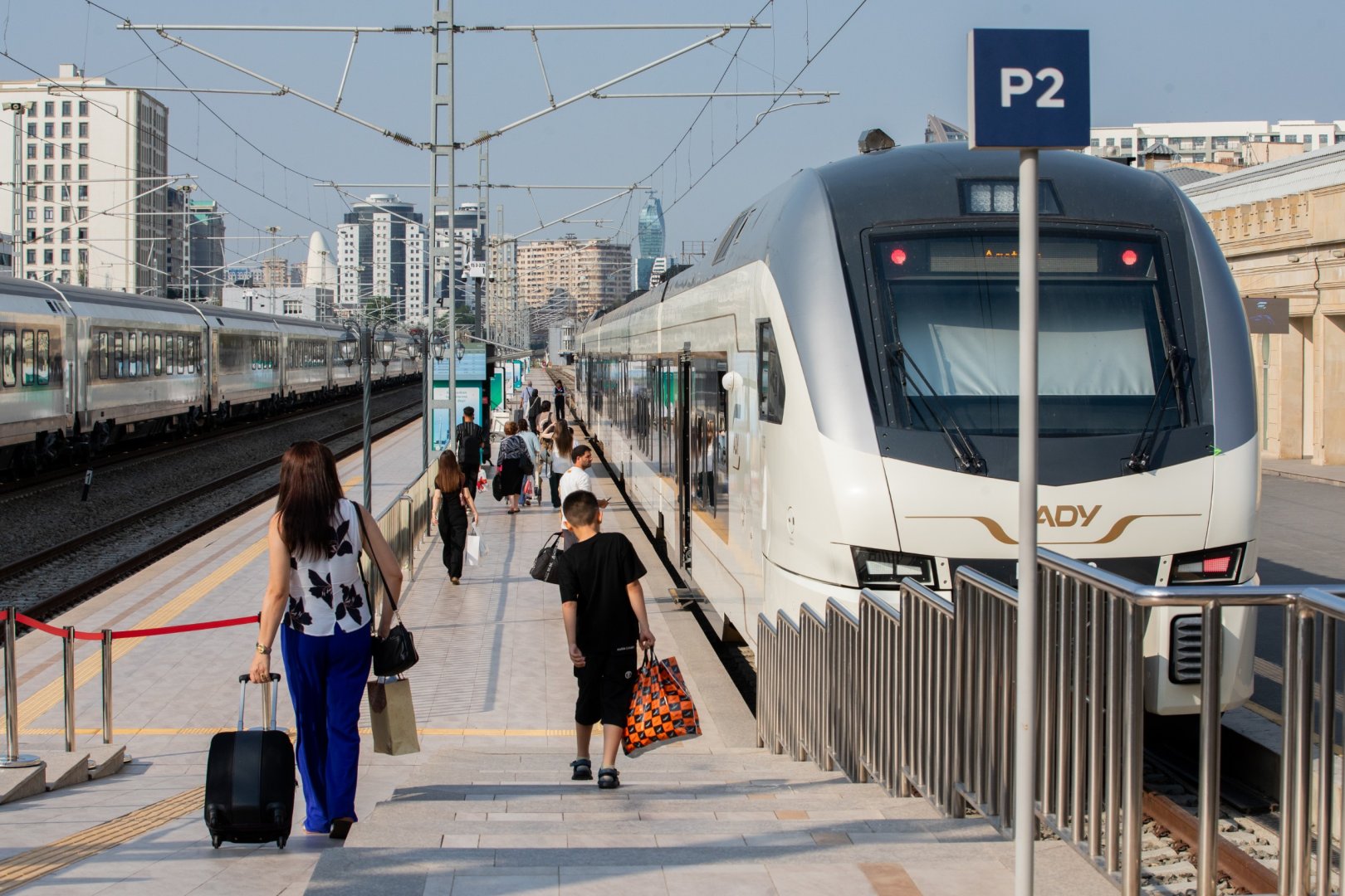 ADY qeyri-iş günlərində daşınan sərnişinlərin sayını açıqladı