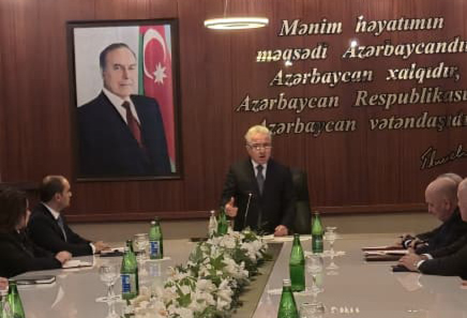 Yeni icra başçısını kollektivə bu məmur təqdim etdi