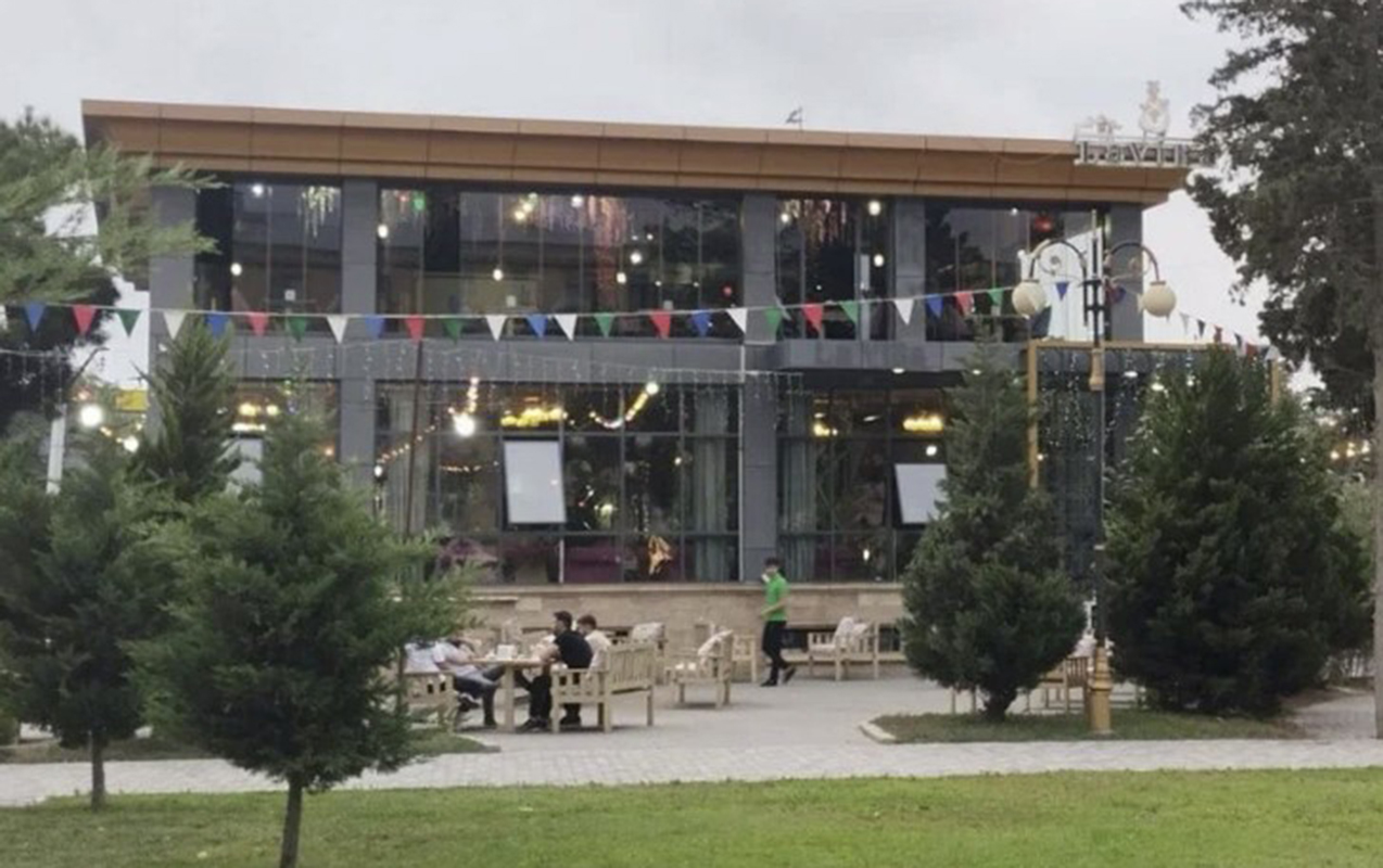 Restoranda partlayışda xəsarət alan şəxs öldü