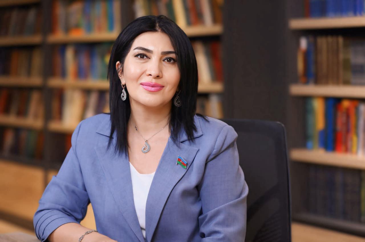 Azərbaycan dili və ədəbiyyatı fənninin saatları artırılmalıdır - DEPUTAT